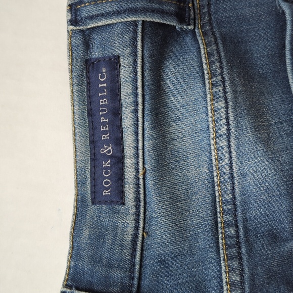 Rock & Republic Berlin Distressed Denim Jeans 8M Blue Pockets - Picture 13 of 16